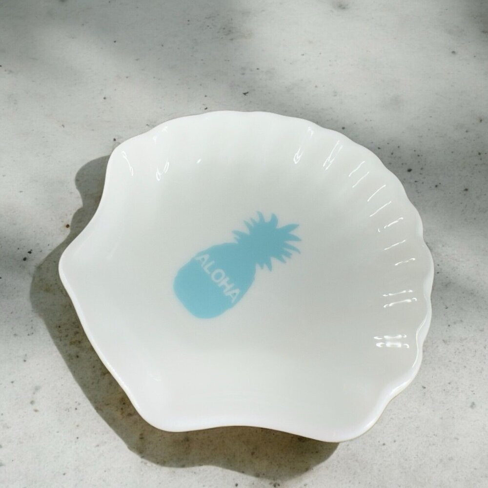 Angels By The Sea Ceramic Shell Shaped Trinket Dish Plate Blue Hawaii‎ Whimsical